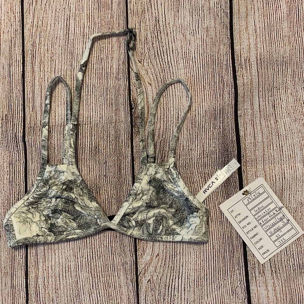NWT - RVCA floral swim top